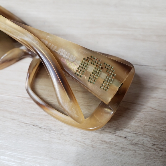 MIU MIU - Sunglasses - Picture 11 of 15